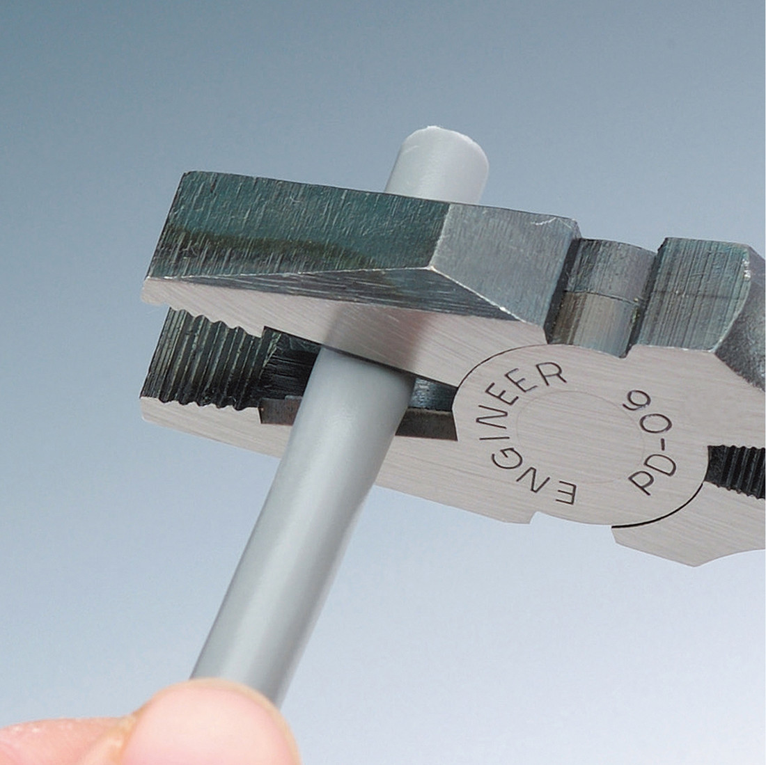 PD-06 電工钳 image 2